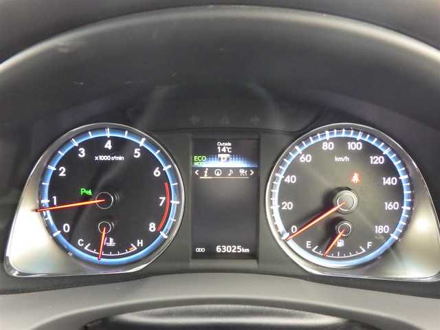 トヨタ ハリアー プレミアム アドバンスド スタイルモーヴ 千葉県 2015(平27)年 6.3万km スパークリングブラックパールクリスタルシャイン Toyota Safety Sense/・プリクラッシュセーフティ/・レーンディパーチャーアラート/・オートハイビーム/・レーダークルーズコントロール/純正SDナビ/地デジTV/【BD/DVD/CD再生機能　Bluetooth接続】/パノラミックビューモニター/ハーフレザーシート/前席パワーシート/シートヒーター/革巻きステアリング/ステアリングスイッチ/ETC/LEDヘッドライト/フォグライト/ウインカーミラー/クリアランスソナー/純正18インチアルミホイル/サイド/カーテンエアバッグ/スマートキー