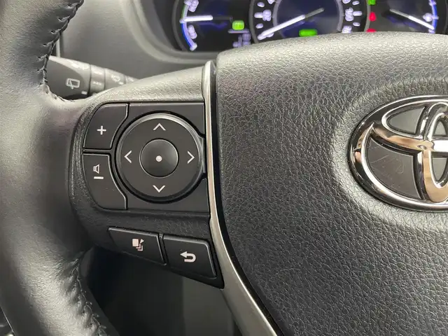 トヨタ ヴォクシー ハイブリッド ZS 煌Ⅲ 埼玉県 2021(令3)年 3.8万km ホワイトパールクリスタルシャイン Toyota Safety Sense/　PCS(プリクラッシュセーフティ)/　LDA（レーンディパーチャーアラート）/　オートマチックハイビーム/　先行車発進告知機能/純正SDナビ/　DTV CD DVD BT SD SDREC/両側パワースライドドア/バックカメラ/ハーフレザーシート/シートヒーター/クルーズコントロール/TRC（トラクションライト）コントロール/純正カメラ一体型ドライブレコーダー　（DRT-H68A）/ビルトインETC/エンジンスタートボタン/スマートキー/スペアキー/純正LEDヘッドライト/オートライト/純正アルミホイール