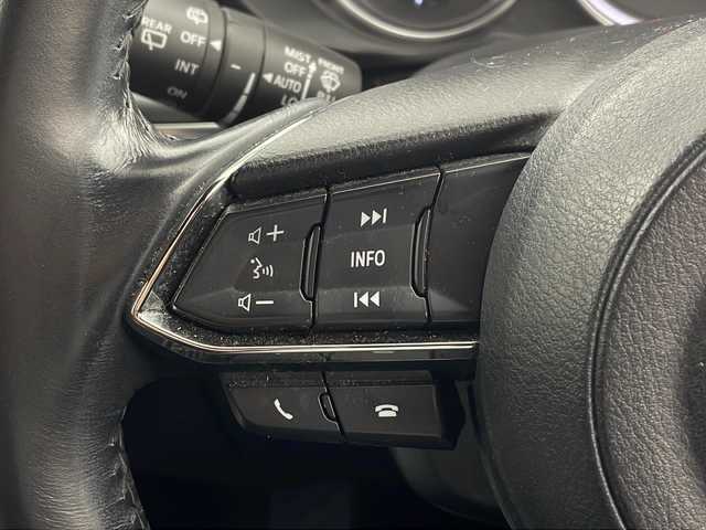 マツダ ＣＸ－８ XD プロアクティブ 兵庫県 2017(平29)年 5.7万km ソウルレッドクリスタルM ・４WD/・BOSEサウンドシステム/・スマートブレーキサポート/・スマートシティブレーキサポート/・BSM/・レーンキープアシスト/・交通標識認識システム/・ドライバーアテンションアラート/・パーキングセンサー/・レーダークルーズコントロール/・オートマチックハイビーム/・純正ナビ＆フルセグ＆BT＆USB＆DVD/・３６０°カメラ/・フリップダウンモニター/・ETC2.0/・LEDヘッドライト/・オートライト/・アイドリングストップ/・運転席パワーシート/・前席シートヒーター/・ハンドルヒーター/・純正19インチアルミホイール/・社外フロアマット/・電子パーキング/・オートホールド