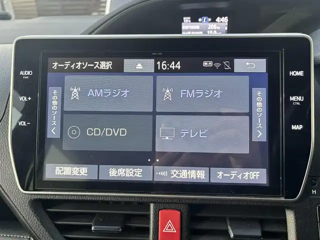 トヨタ エスクァイア ハイブリッド Gi プレミアムパッケージ ブラックテーラード 愛知県 2021(令3)年 6.3万km スパークリングブラックパールクリスタルシャイン ワンオーナー　１０インチナビ　フルセグＴＶ　ＤＶＤ再生　Ｂｌｕｅｔｏｏｔｈ接続　後席１２インチフリップダウン　バックカメラ　ビルトインＥＴＣ２．０　前後ドラレコ　前席シートヒータ　ステアヒータ　ＬＥＤオートハイビーム