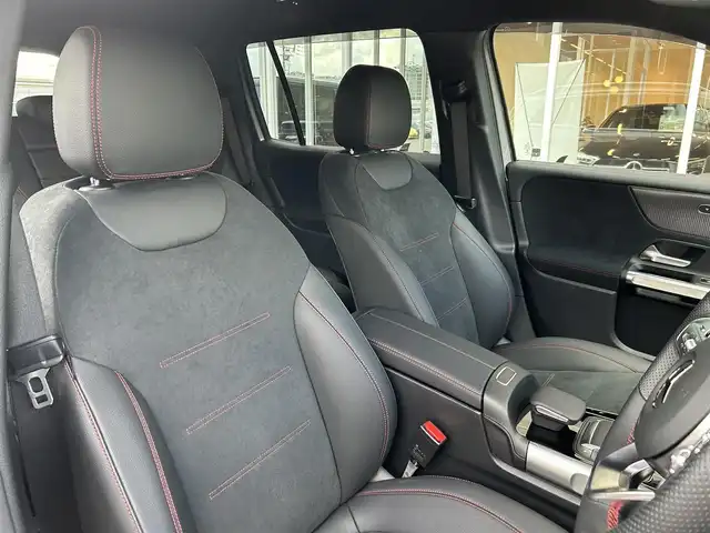 メルセデス・ベンツ Ｍ・ベンツ ＥＱＢ３５０ 4マチック AMGライン 福岡県 2022(令4)年 0.1万km マウンテングレー レーダーセーフティパッケージ/アダプティブクルーズコントロール/ブラインドスポットモニター/レーンキープアシスト/ヘッドアップディスプレイ/純正ナビ/Applecarplay/androidauto/全方位カメラ/フルセグTV/Bluetooth/パワーバックドア　/LEDヘッドライト/オートハイビーム　/ハーフレザーシート/前席シートヒーター/ミラー一体型ドラレコ　/純正20インチアルミホイール/ETC