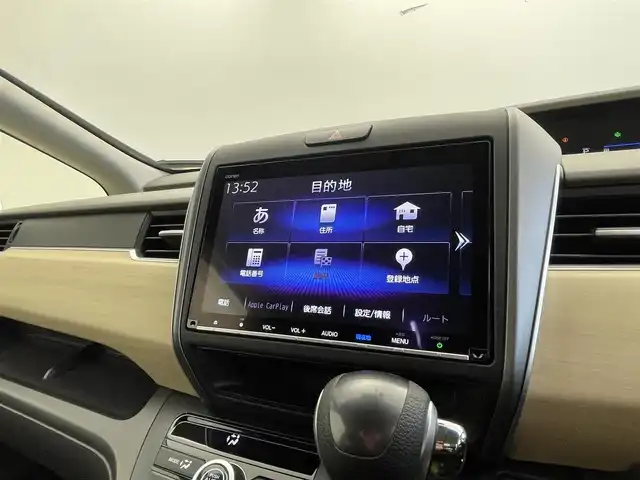 ホンダ フリード G ホンダセンシング 群馬県 2019(平31)年 0.9万km シトロンドロップ 純正９インチナビ　後席モニター　両側パワースライドドア　ホンダセンシング　禁煙車　レーダークルーズコントロール　ビルトインＥＴＣ２．０　ドラレコ　アイドリングストップ　バックカメラ　ワイパーデアイサー