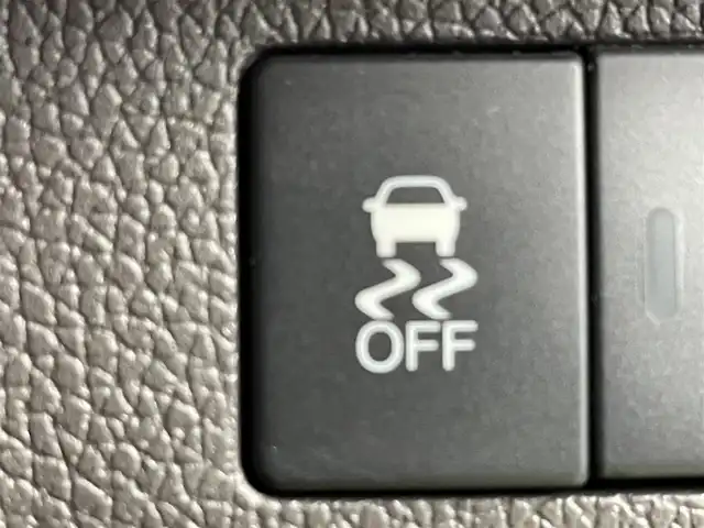 ホンダ フリード G ホンダセンシング 群馬県 2019(平31)年 0.9万km シトロンドロップ 純正９インチナビ　後席モニター　両側パワースライドドア　ホンダセンシング　禁煙車　レーダークルーズコントロール　ビルトインＥＴＣ２．０　ドラレコ　アイドリングストップ　バックカメラ　ワイパーデアイサー