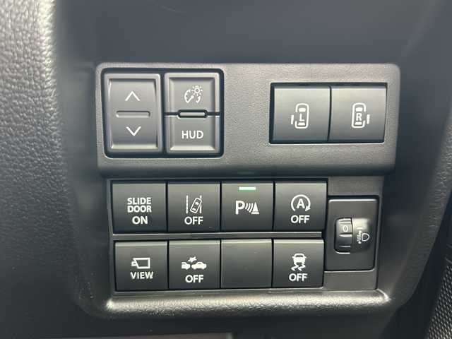 スズキ ソリオ バンディット HV MV 静岡県 2025(令7)年 0.1万km タフカーキパールメタリック 純正ナビ/・CD/DVD/USB/ipod/HDMI/Bluetooth/・apple Carplay/Android Auto/・ラジオ/フルセグTV/主要装備/・レーダークルーズコントロール　/・バックカメラ　/・ＢＳＭ　/・両側パワースライドドア　/・シートヒーター　/・ステアリングリモコン　/・レーンキープアシスト　/・オートライト　/・オートハイビーム　/・アイドリングストップ/・プッシュスタート/・スマートキー/・衝突軽減システム/・横滑り防止/・ヘッドアップディスプレイ/・サイドカメラ/・純正アルミホイール/・コーナーセンサー/・SOSコール/・フォグランプ