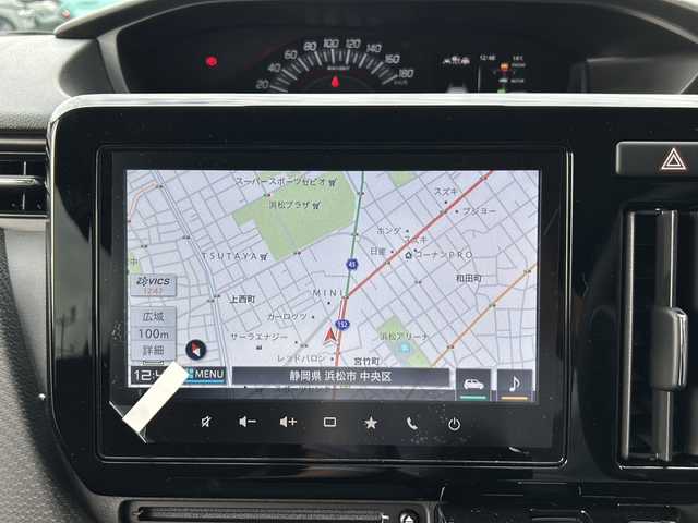 スズキ ソリオ バンディット HV MV 静岡県 2025(令7)年 0.1万km タフカーキパールメタリック 純正ナビ/・CD/DVD/USB/ipod/HDMI/Bluetooth/・apple Carplay/Android Auto/・ラジオ/フルセグTV/主要装備/・レーダークルーズコントロール　/・バックカメラ　/・ＢＳＭ　/・両側パワースライドドア　/・シートヒーター　/・ステアリングリモコン　/・レーンキープアシスト　/・オートライト　/・オートハイビーム　/・アイドリングストップ/・プッシュスタート/・スマートキー/・衝突軽減システム/・横滑り防止/・ヘッドアップディスプレイ/・サイドカメラ/・純正アルミホイール/・コーナーセンサー/・SOSコール/・フォグランプ