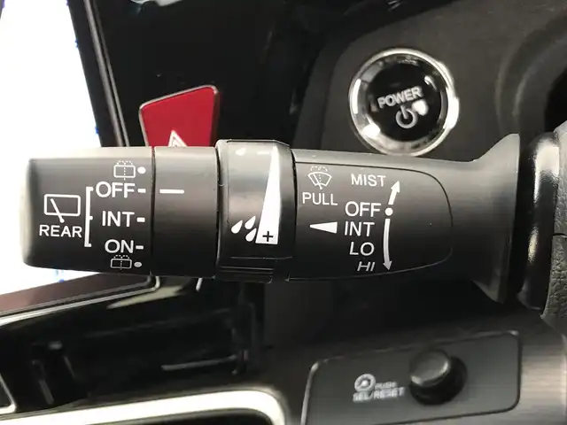 ホンダ ステップワゴン スパーダ eHEV G ホンダS 愛知県 2022(令4)年 4.5万km プラチナホワイトパール １０インチ純正ナビ　/フリップダウンモニター　/アドバンスドルームミラー　/バックカメラ　/衝突軽減ブレーキ　/ＨＤＭＩ／ＵＳＢ　/両側パワースライドドア　/ＥＴＣ２．０　/前後ドラレコ　/電子パーキング　/ＬＥＤオートライト　/スマートキー