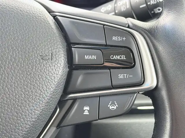 ホンダ オデッセイ ハイブリッド e:HEVアブソルート EX 大阪府 2021(令3)年 2.1万km プラチナホワイトパール 【輸送中の事故により処理中につき販売不可】ホンダセンシング　全方位カメラ　純正ナビＴＶ　レーダークルコン　パークアシスト　両側パワスラ　ハーフレザー　衝突軽減　ＥＴＣ　シートヒーター　ドラレコ　レーンアシスト　パワーシート　電動リアゲート