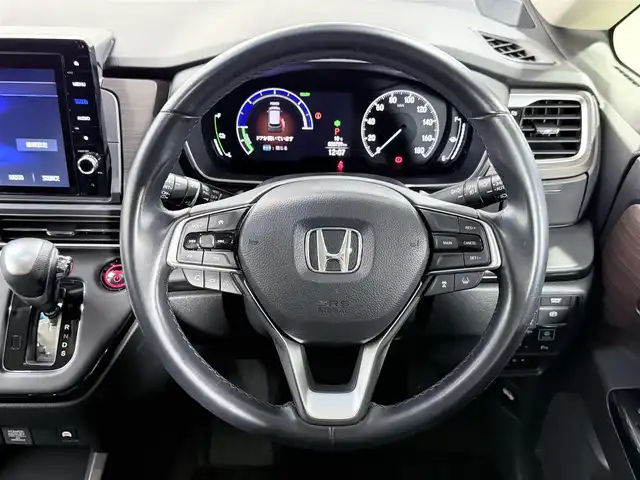 ホンダ オデッセイ ハイブリッド e:HEVアブソルート EX 大阪府 2021(令3)年 2.1万km プラチナホワイトパール 【輸送中の事故により処理中につき販売不可】ホンダセンシング　全方位カメラ　純正ナビＴＶ　レーダークルコン　パークアシスト　両側パワスラ　ハーフレザー　衝突軽減　ＥＴＣ　シートヒーター　ドラレコ　レーンアシスト　パワーシート　電動リアゲート