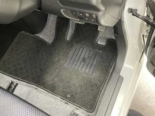 スズキ ワゴンＲ HYBRID FZ 群馬県 2017(平29)年 2.9万km ピュアホワイトP ナビ　フルセグＴＶ　バックカメラ　ドラレコ　ＥＴＣ　シートヒーター　キセノン　衝突被害軽減システム　ベンチシート　ステアリングスイッチ　オートライト　プッシュスタート　スマートキー　スペアキー　禁煙車