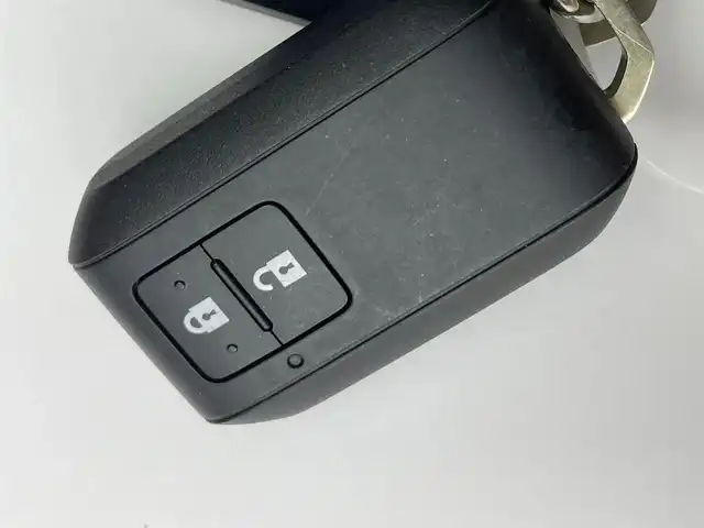 スズキ ワゴンＲ HYBRID FZ 群馬県 2017(平29)年 2.9万km ピュアホワイトP ナビ　フルセグＴＶ　バックカメラ　ドラレコ　ＥＴＣ　シートヒーター　キセノン　衝突被害軽減システム　ベンチシート　ステアリングスイッチ　オートライト　プッシュスタート　スマートキー　スペアキー　禁煙車