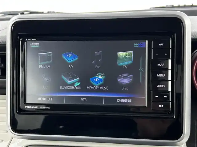 スズキ スペーシア HYBRID X 大分県 2019(平31)年 5.2万km ブリスクブルーM SDナビ（純正）/フルセグテレビ/Bluetooth/DVD再生/全方位カメラ/アイドリングストップ/両側パワースライドドア/デュアルセンサーサポート/ETC/LEDヘッドライト/ドライブレコーダー/シートヒーター（運転席）/ステアリングリモコン/スマートキー/プッシュスタート/フロアマット（純正）/アルミホイール（純正）