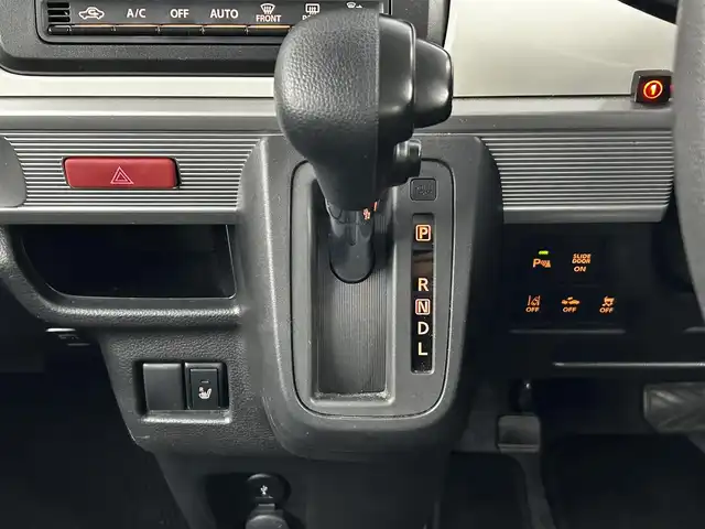 スズキ スペーシア HYBRID X 大分県 2019(平31)年 5.2万km ブリスクブルーM SDナビ（純正）/フルセグテレビ/Bluetooth/DVD再生/全方位カメラ/アイドリングストップ/両側パワースライドドア/デュアルセンサーサポート/ETC/LEDヘッドライト/ドライブレコーダー/シートヒーター（運転席）/ステアリングリモコン/スマートキー/プッシュスタート/フロアマット（純正）/アルミホイール（純正）