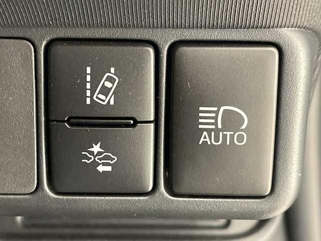 トヨタ アクア S スタイルブラック 愛知県 2020(令2)年 0.6万km ダークブルーマイカ トヨタセーフティセンス/純正ナビ　SDカードなし/全方位カメラ/コーナーセンサー/LEDヘッドライト/レーンキープアシスト/オートマチックハイビーム/衝突軽減システム/ワンセグ/CD DVD/Bluetooth/ステアリングスイッチ/スマートキー/プッシュスタート