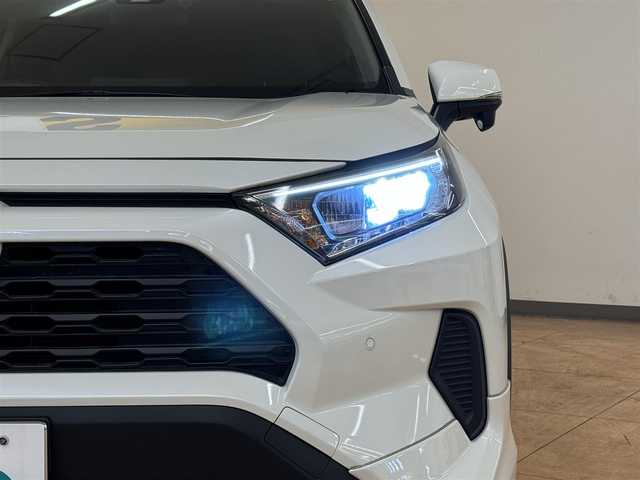 トヨタ ＲＡＶ４ X 群馬県 2020(令2)年 3.7万km ホワイトパールクリスタルシャイン セーフティセンス/モデリスタフルエアロ/純正SDナビ/　　CD/DVD/BT/フルセグ/MSV/バックカメラ/レーダークルーズコントロール/LEDオートライト/オートハイビーム/純正17インチAW/コーナーセンサー/ブラインドスポットモニター/レーンアシスト/オートブレーキホールド/ステアリングスイッチ/オートリトラクタブルミラー/横滑り防止装置/サイド・カーテンエアバッグ/スマートキー/ビルトインETC