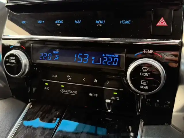 トヨタ アルファード S Aパッケージ 富山県 2019(令1)年 4.9万km グラファイトM 4WD/純正10型ナビ(BT/CD/DVD)/フルセグTV/パワースライドドア(両側)/バックカメラ/ビルトインETC2.0/純正ドライブレコーダー/純正12.1型後席ディスプレイ/レーダークルーズコントロール/セーフティセンス/・プリクラッシュセーフティ/・ロードサインアシスト/・レーントレーシングアシスト/・オートマチックハイビーム/ブラック加飾2眼LEDヘッドランプ/デュアルオートエアコン/木目調/革巻きコンビステアリング/助手席マニュアルオットマン/2列目リラックスキャプテンシート/純正18インチアルミホイール/スマートエントリー/プッシュスタートシステム/禁煙車