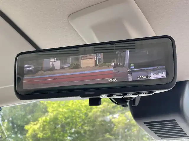 三菱 デリカミニ T プレミアム 道東・釧路十勝 2024(令6)年 0.7万km Ｌグリーン 4WD/MI-PILOT/社外ナビ/地デジ/アラウンドビューモニター/デジタルインナーミラー/衝突軽減ブレーキ/ステアリングヒーター/シートヒーター /両側パワースライドドア/コーナーセンサー/ETC/LEDヘッドライト/フォグランプ/電子パーキング/オートホールド/レーダークルーズコントロール/パドルシフト/オートライト/ハーフレザーシート