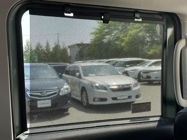 三菱 デリカミニ T プレミアム 道東・釧路十勝 2024(令6)年 0.7万km Ｌグリーン 4WD/MI-PILOT/社外ナビ/地デジ/アラウンドビューモニター/デジタルインナーミラー/衝突軽減ブレーキ/ステアリングヒーター/シートヒーター /両側パワースライドドア/コーナーセンサー/ETC/LEDヘッドライト/フォグランプ/電子パーキング/オートホールド/レーダークルーズコントロール/パドルシフト/オートライト/ハーフレザーシート