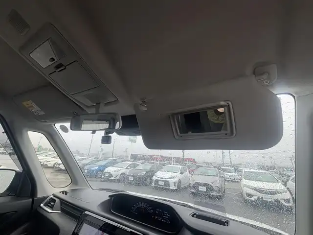 スズキ ソリオ バンディット HV MV 徳島県 2023(令5)年 2.7万km ピュアホワイトP 純正ナビ・フルセグＴＶ・ＣＤ・DVD再生・Bluetooth・USB接続・AMFMチューナー/衝突被害軽減システム/コーナーセンサー/車線逸脱警報装置/前席シートヒーター/プッシュスタート・スマートキー/社外15インチアルミホイール/LEDヘッドライト・フォグランプ/ダブル・サイドエアバック/純正フロアマット/ウィンカーミラー