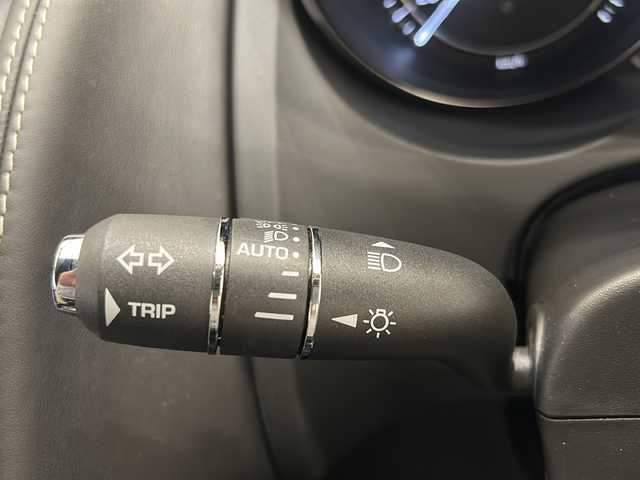 ジャガー Ｆ-ＴＹＰＥ R AWDクーペ 新潟県 2019(平31)年 1万km ユーロンホワイト オプション/パワーテールゲート/スエードクロスヘッダー&ヘッドライニングパック/-スエードクロスヘッドライニング/-スエードクロスサンバイザー/ヒーテッドステアリングホイール/デュアルゾーンクライメートコントロール/純正アルミホイール20インチ(スタイル5039)/エクステリアブラックパック