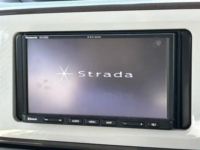 ダイハツ ムーヴ キャンバス G メイクアップ VS SAⅢ 大阪府 2022(令4)年 1.4万km パールホワイトⅢ/ナチュラルベージュマイカメタリック 2トーン 社外ナビ（Strada）/Bluetooth/TV/全方位カメラ/ドライブレコーダー/両側電動スライドドア/シートヒーター/フルフラットシート/ABS/横滑り防止装置/レーンアシスト/盗難防止装置
