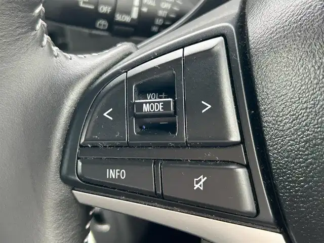 スズキ クロスビー HYBRID MZ 宮城県 2020(令2)年 7.9万km タフカーキパールメタリック/ブラック2トーン 全方位モニター用カメラパッケージ/・フロント/サイド/バックカメラ/・ステアリングスイッチ/2トーンルーフ/＝＝＝/セーフティサポート/・デュアルカメラブレーキサポート/・誤発進抑制機能（前方/後方）/・車線逸脱警報機能/・ふらつき警報機能/・先行車発進お知らせ機能/・ハイビームアシスト/・後退時ブレーキサポート/・リアパーキングセンサー/純正8インチナビ（AVIC-RLS901II）/・CD/DVD/・Bluetooth/・フルセグTV/ドライブレコーダー/前席シートヒーター/革調シートカバー/パーソナルテーブル（後席左右）/革巻きステアリング/パドルシフト/LEDヘッドランプ/オートライト/スマートキー＆プッシュスタート/スペアキー1本/電動格納ミラー/純正16インチAW/純正フロアマット/純正ドアバイザー/W/サイド/カーテンエアバッグ