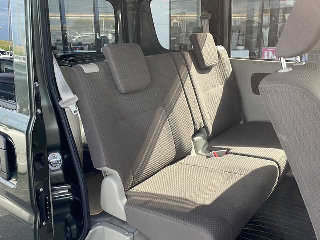スズキ エブリイ JOIN 新潟県 2023(令5)年 2.6万km クールカーキPM ワンオーナー/純正メモリナビ/(BT/AM/FM)/4WD/スタッドレスタイヤ/バックカメラ/衝突被害軽減システム/レーンキープアシスト/盗難防止装置/コーナーセンサー/ETC/ミラーヒーター/スペアキー 1本/純正フロアマット