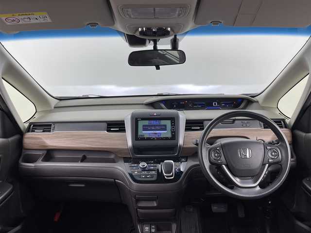 ホンダ フリード ハイブリット G ホンダセンシング 神奈川県 2021(令3)年 8.7万km クリスタルブラックパール 純正ナビ/フルセグ/DVD/Bluetooth/バックカメラ/両側パワスラ/ホンダセンシング/レーダークルーズコントロール/前後ドラレコ/ビルトインETC/前席シートヒーター/オートLEDライト/純正フロアマット/スマートキーX2/保証書