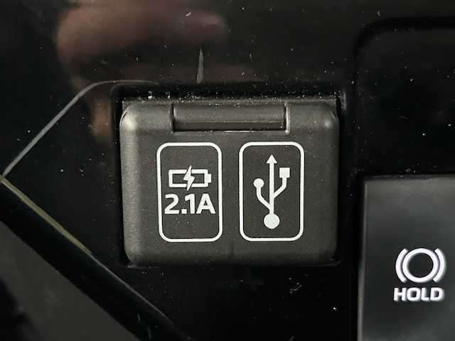 トヨタ ルーミー カスタムG 富山県 2022(令4)年 5.3万km ブラックマイカメタリック ワンオーナー/全周囲カメラ/両側パワスラ/スマートキー/純正9インチディスプレイオーディオ/Apple CarPlay/Android Auto/BT/USB接続/クリアランスソナー/プッシュスタート/衝突安全ブレーキ/レーンキープアシスト/レーダークルコン/LEDヘッドライト/LEDフォグ/横滑り防止装置/オートリトラミラー/純正１４インチAW/純正ドアバイザー/純正フロアマット/電格ウィンカーミラー/皮巻きステアリング/ステアリングスイッチ/電動Pブレーキ/アイドリングストップ/保証書・取説・オーディオ取説