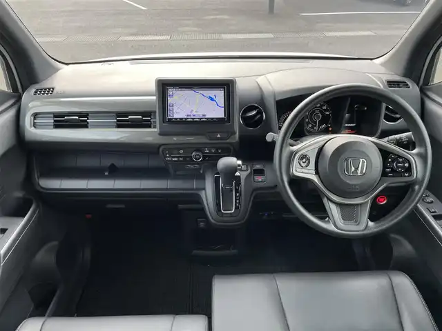 ホンダ Ｎ ＷＧＮ カスタム L 茨城県 2023(令5)年 0.7万km プラチナホワイトパール 社外ナビ/【ラジオ・DISC・iPod・SD・BT・TV・USB】/シートヒーター/レーダークルコン/ETC/Bカメラ/前方ドラレコ/後方コーナーセンサー/ブレーキホールド/アイドリングストップ/ステリモ/オートライト/オートハイビーム/Fフォグ/LEDライト/ヘッドライトレベライザー/純正フロアマット/純正アルミホイール