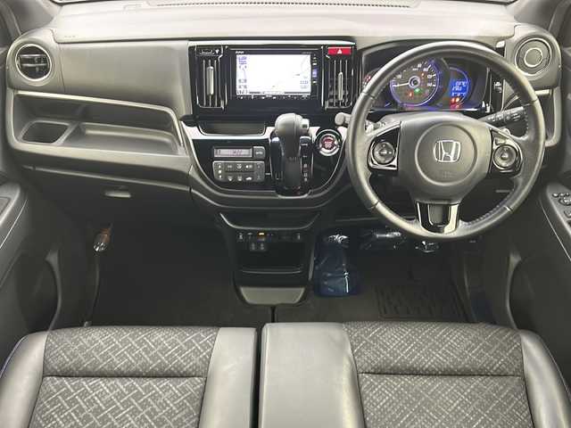 ホンダ Ｎ ＷＧＮ カスタムGターボSSブラックスタイルP 宮城県 2018(平30)年 3.3万km クリスタルブラックパール 純正ナビ/(AM/FM/TV/iPod/SD/USB/BT/AUX/CD/DVD)/バックカメラ/ビルトインETC/クルーズコントロール/ハーフレザー/シートヒーター/パドルシフト/プッシュスタート/スマートキー/スペアキー/オートライト/フォグランプ/ドアバイザー/純正フロアマット/純正15インチアルミホイール