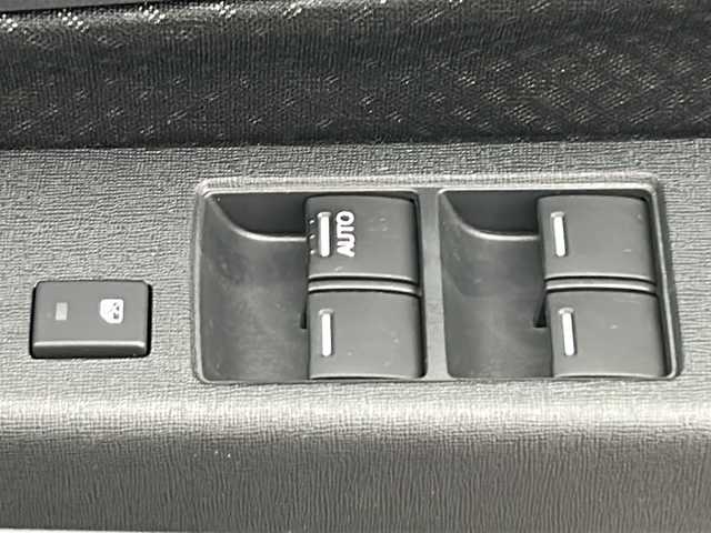 ホンダ Ｎ ＷＧＮ カスタムGターボSSブラックスタイルP 宮城県 2018(平30)年 3.3万km クリスタルブラックパール 純正ナビ/(AM/FM/TV/iPod/SD/USB/BT/AUX/CD/DVD)/バックカメラ/ビルトインETC/クルーズコントロール/ハーフレザー/シートヒーター/パドルシフト/プッシュスタート/スマートキー/スペアキー/オートライト/フォグランプ/ドアバイザー/純正フロアマット/純正15インチアルミホイール