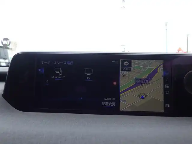 レクサス ＵＸ 250h バージョンL 千葉県 2020(令2)年 4.2万km ソニックチタニウム 225/50R18/Lexus Safety System+/・プリクラッシュセーフティ/・レーンディパーチャーアラート/・オートハイビーム/・レーダークルーズコントロール/・ブラインドスポットモニター/・RCTA（リヤクロストラフィックアラート）/純正SDナビ/地デジTV/【DVD/CD再生機能　Bluetooth接続】/パノラミックビューモニター/ドライブレコーダー/革巻きステアリング/ステアリングヒーター/ステアリングスイッチ/ETC（2.0）/LEDヘッドライト/フォグライト/ウインカーミラー/クリアランスソナー/純正18インチアルミホイル/サイド/カーテン/ニーエアバッグ/スマートキー