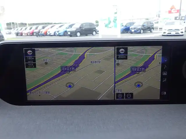 レクサス ＵＸ 250h バージョンL 千葉県 2020(令2)年 4.2万km ソニックチタニウム 225/50R18/Lexus Safety System+/・プリクラッシュセーフティ/・レーンディパーチャーアラート/・オートハイビーム/・レーダークルーズコントロール/・ブラインドスポットモニター/・RCTA（リヤクロストラフィックアラート）/純正SDナビ/地デジTV/【DVD/CD再生機能　Bluetooth接続】/パノラミックビューモニター/ドライブレコーダー/革巻きステアリング/ステアリングヒーター/ステアリングスイッチ/ETC（2.0）/LEDヘッドライト/フォグライト/ウインカーミラー/クリアランスソナー/純正18インチアルミホイル/サイド/カーテン/ニーエアバッグ/スマートキー