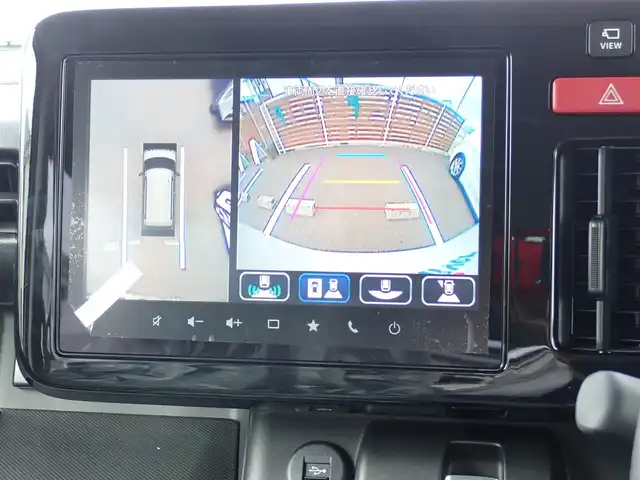 スズキ スペーシア ギア HYBRID XZ 千葉県 2025(令7)年 0.1千km ベージュⅡ 届出済未使用車/純正9インチナビゲーション/・Apple CarPlay/android auto/・Bluetooth/AM/FM/フルセグTV/全方位カメラ/バックカメラ/ビューカメラ/ヘッドアップディスプレイ/両側パワースライドドア/前席シートヒーター/ステアリングヒーター/スズキセーフティサポート/・デュアルセンサーブレーキサポートII/・誤発進抑制機能/・車線逸脱抑制機能/・車線逸脱警報/・車線逸脱抑制/・ふらつき警告/・車線維持支援機能/・発進お知らせ機能/・ハイビームアシスト/・標識認識機能/・アダプティブクルーズコントロール/・パーキングセンサー/・低速時ブレーキサポート（前進・後進）/・後方誤発進抑制機能/プッシュスタート/スマートキー2本/アイドリングストップ/純正14インチAW/ウィンカーミラー/電動格納ミラー/取扱説明書/保証書