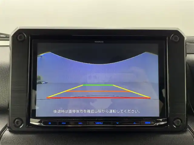 スズキ ジムニー シエラ JC 群馬県 2024(令6)年 0.5万km ミディアムグレー 社外ケンウッド8型ナビ(MDV-S810L)/・CD/DVD/USB/Bluetooth/フルセグTV/=====/ケンウッド８インチナビ　フルセグＴＶ　バックカメラ　衝突軽減　クルーズコントロール　シートヒーター　ＬＥＤヘッドライト　バックソナー　ＥＴＣ　ミラー型ドライブレコーダー　スマートキー　４ＷＤ　禁煙車