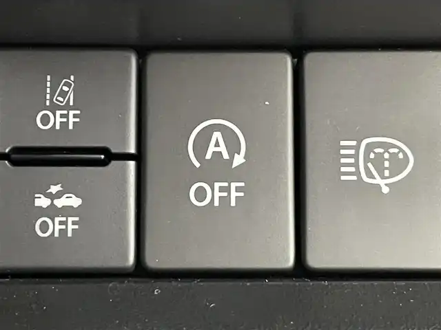 スズキ ジムニー シエラ JC 群馬県 2024(令6)年 0.5万km ミディアムグレー 社外ケンウッド8型ナビ(MDV-S810L)/・CD/DVD/USB/Bluetooth/フルセグTV/=====/ケンウッド８インチナビ　フルセグＴＶ　バックカメラ　衝突軽減　クルーズコントロール　シートヒーター　ＬＥＤヘッドライト　バックソナー　ＥＴＣ　ミラー型ドライブレコーダー　スマートキー　４ＷＤ　禁煙車