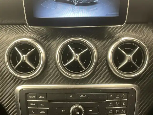 メルセデス・ベンツ Ａ１８０ スポーツ 岡山県 2016(平28)年 4.2万km コスモスブラック レーダーセーフティパッケージ/純正ナビ/Rカメラ/Bluetooth/USB/SD/アップルカープレイ/パワーシート/シートヒーター/オートライト/AHB/オートワイパー/ドラレコ（F/R)/ダイナミックアシスト/ESP/衝突防止アシスト/アテンションアシスト/BSA/LKA