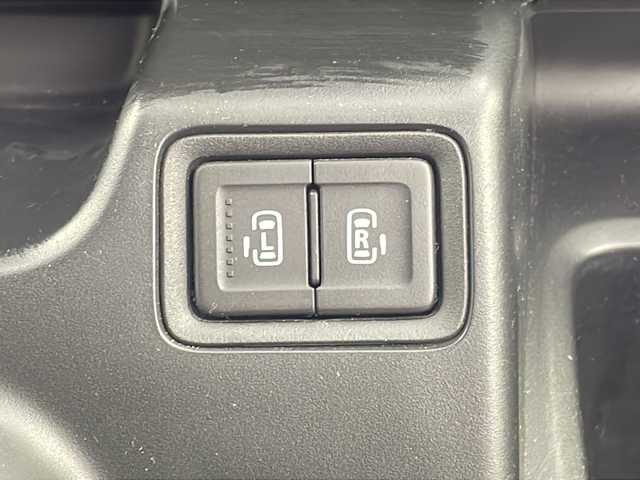 スズキ ソリオ HV MZ 大阪府 2018(平30)年 6.6万km スーパーブラックパール 純正SDナビ/【フルセグTV/Bluetooth/FM/AM/USB/SD】/全方位カメラ/両側パワースライドドア/後席サンシェード/後席パーソナブルテーブル/D席シートヒーター/ビルトインETC/純正15インチAW/スマートキー/スペアキー1本