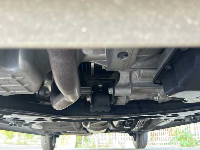 スズキ アルト ハイブリッドS 京都府 2022(令4)年 5.3万km ブルーイッシュブラックパール3 ディスプレイオーディオ/・Bluetooth/バックカメラ/ETC/ドライブレコーダー/衝突軽減装置/車線逸脱防止装置/コーナーセンサー/アイドリングストップ/シートヒーター/ステアリングスイッチ/純正ドアバイザー/純正フロアマット/保証書＆取説/ディスプレイオーディオ取説/スペアキー