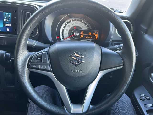 スズキ アルト ハイブリッドS 京都府 2022(令4)年 5.3万km ブルーイッシュブラックパール3 ディスプレイオーディオ/・Bluetooth/バックカメラ/ETC/ドライブレコーダー/衝突軽減装置/車線逸脱防止装置/コーナーセンサー/アイドリングストップ/シートヒーター/ステアリングスイッチ/純正ドアバイザー/純正フロアマット/保証書＆取説/ディスプレイオーディオ取説/スペアキー