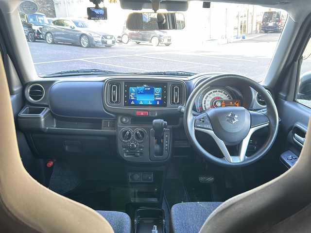 スズキ アルト ハイブリッドS 京都府 2022(令4)年 5.3万km ブルーイッシュブラックパール3 ディスプレイオーディオ/・Bluetooth/バックカメラ/ETC/ドライブレコーダー/衝突軽減装置/車線逸脱防止装置/コーナーセンサー/アイドリングストップ/シートヒーター/ステアリングスイッチ/純正ドアバイザー/純正フロアマット/保証書＆取説/ディスプレイオーディオ取説/スペアキー