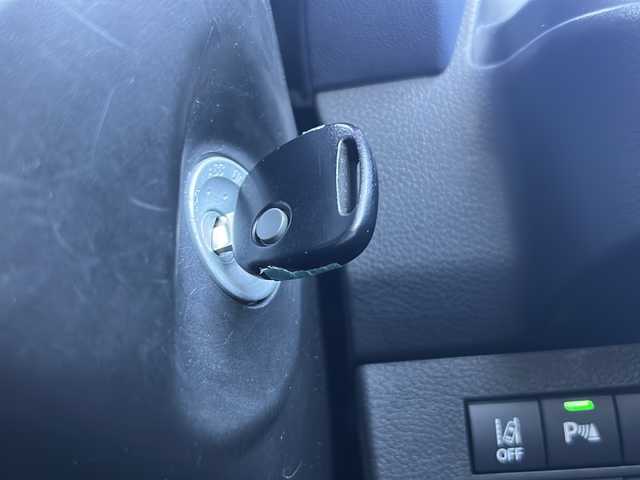 スズキ アルト ハイブリッドS 京都府 2022(令4)年 5.3万km ブルーイッシュブラックパール3 ディスプレイオーディオ/・Bluetooth/バックカメラ/ETC/ドライブレコーダー/衝突軽減装置/車線逸脱防止装置/コーナーセンサー/アイドリングストップ/シートヒーター/ステアリングスイッチ/純正ドアバイザー/純正フロアマット/保証書＆取説/ディスプレイオーディオ取説/スペアキー