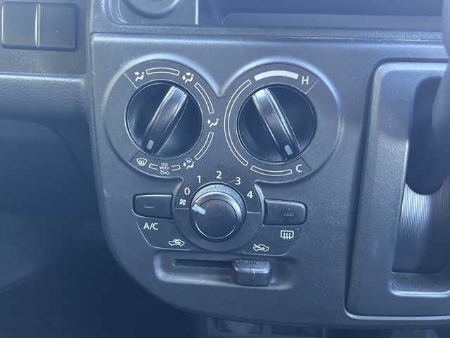 スズキ アルト ハイブリッドS 京都府 2022(令4)年 5.3万km ブルーイッシュブラックパール3 ディスプレイオーディオ/・Bluetooth/バックカメラ/ETC/ドライブレコーダー/衝突軽減装置/車線逸脱防止装置/コーナーセンサー/アイドリングストップ/シートヒーター/ステアリングスイッチ/純正ドアバイザー/純正フロアマット/保証書＆取説/ディスプレイオーディオ取説/スペアキー