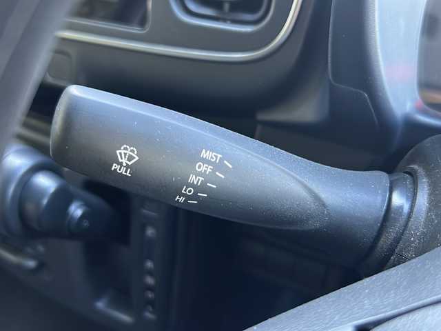 スズキ アルト ハイブリッドS 京都府 2022(令4)年 5.3万km ブルーイッシュブラックパール3 ディスプレイオーディオ/・Bluetooth/バックカメラ/ETC/ドライブレコーダー/衝突軽減装置/車線逸脱防止装置/コーナーセンサー/アイドリングストップ/シートヒーター/ステアリングスイッチ/純正ドアバイザー/純正フロアマット/保証書＆取説/ディスプレイオーディオ取説/スペアキー