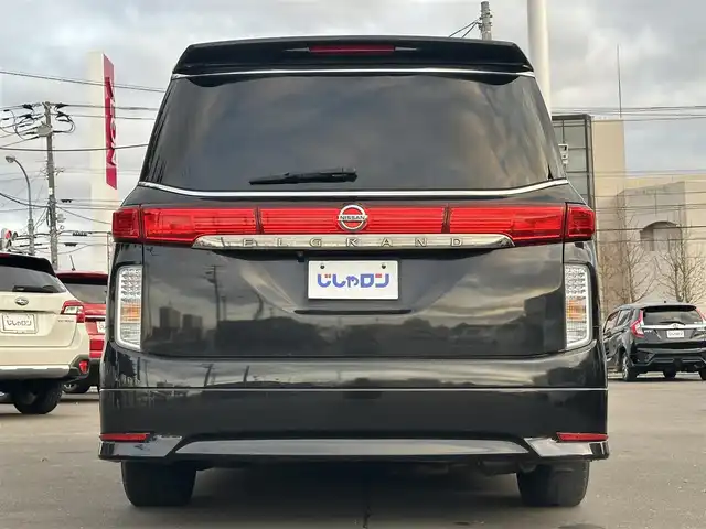 日産 エルグランド 250ハイウェイスター 道北・旭川 2012(平24)年 12.5万km ファントムブラック (株)IDOMが運営する【じしゃロン旭川店】の自社ローン専用車両になります。こちらは現金またはオートローンご利用時の価格です。自社ローンご希望の方は別途その旨お申付け下さい/　/・純正ナビ(CD/DVD/BT/SD/フルセグ)/・バックカメラ/・ETC/・両側パワースライドドア/・電動格納ウィンカーミラー/・フロントデアイサー/・リアデフォッガー/・オートライト/・プッシュスタート/・スマートキー1個/・フォグランプ/・現車装着スタッドレスタイヤ 純正AW225/60R17/・取扱説明書