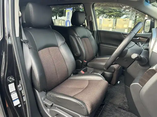 日産 エルグランド 250ハイウェイスター 道北・旭川 2012(平24)年 12.5万km ファントムブラック (株)IDOMが運営する【じしゃロン旭川店】の自社ローン専用車両になります。こちらは現金またはオートローンご利用時の価格です。自社ローンご希望の方は別途その旨お申付け下さい/　/・純正ナビ(CD/DVD/BT/SD/フルセグ)/・バックカメラ/・ETC/・両側パワースライドドア/・電動格納ウィンカーミラー/・フロントデアイサー/・リアデフォッガー/・オートライト/・プッシュスタート/・スマートキー1個/・フォグランプ/・現車装着スタッドレスタイヤ 純正AW225/60R17/・取扱説明書