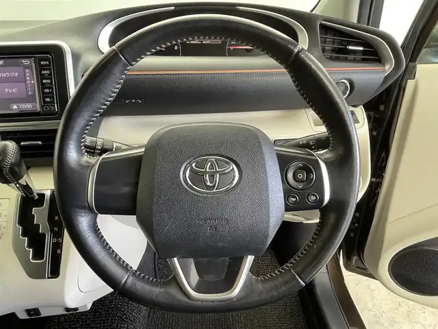 トヨタ シエンタ G 群馬県 2016(平28)年 7.8万km ヴィンテージブラウンパールクリスタルシャイン 純正７インチナビ　両側パワースライドドア　ヘッドライトレベライザー　前後ドライブレコーダー　ビルトインＥＴＣ２．０　シートヒーター　オートエアコン　ウォークスルー　プッシュスタート　スマートキー