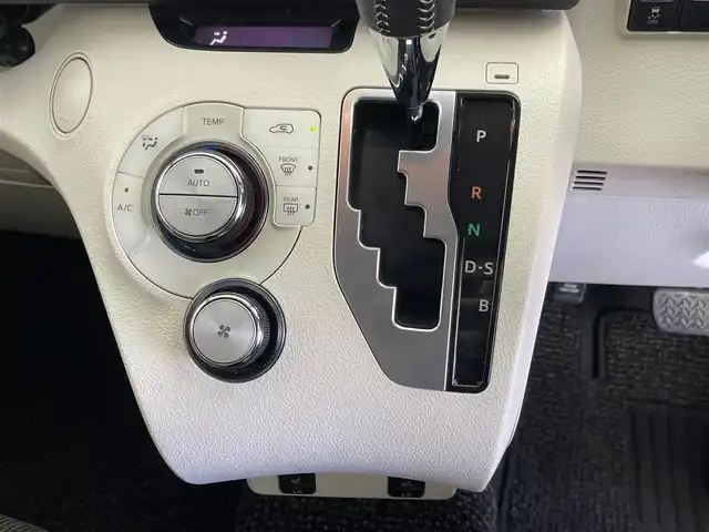 トヨタ シエンタ G 群馬県 2016(平28)年 7.8万km ヴィンテージブラウンパールクリスタルシャイン 純正７インチナビ　両側パワースライドドア　ヘッドライトレベライザー　前後ドライブレコーダー　ビルトインＥＴＣ２．０　シートヒーター　オートエアコン　ウォークスルー　プッシュスタート　スマートキー