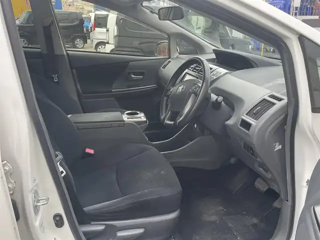 トヨタ プリウス α S チューンブラック 千葉県 2014(平26)年 10.1万km ホワイトパールクリスタルシャイン 【(株)IDOMが運営する【じしゃロン八千代店】の自社ローン対象車両になります。こちらは現金ご利用時の価格です。自社ローンご希望の方は別途その旨お申付け下さい。】/社外ナビ/社外CD/DVD/BT/DTV/バックカメラ/HID/ETC/スマートキー