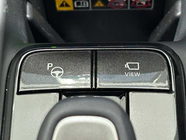 トヨタ クラウン Z 宮城県 2025(令7)年 1.7万km ガンＭ パノラマルーフ/アドバンスドドライブ/トヨタセーフティセンス/・プリクラッシュセーフティ/・レーンディパーチャーアラート/・プロアクティブドライビングアシスト/・アダプティブ・クルーズ・コントロール/・ロードサインアシスト/・パーキングサポートブレーキ/・リヤカメラディテクション/・安心降車アシスト/・周辺車両接近時サポート/・クリアランスソナー/純正12.3型ディスプレイ/・フルセグTV/Bluetooth/USB/・全方位カメラ/・ETC2.0/デジタルインナーミラー/ワイヤレス充電/ヘッドアップディスプレイ/フロントガラス熱線/アイドリングストップ/電子パーキング/オートブレーキホールド/革巻きステアリング/・ステアリングスイッチ/・パドルシフト/・ステアリングヒーター/ブラウンレザーシート/・シートメモリー（運転席）/・パワーシート（運転席/助手席）/・シートヒーター（全席）/・エアーシート（全席）/プッシュスタート/スマートキー/・スペアキー/LEDヘッドライト/・オートライト/・フォグランプ/・オートハイビーム/純正アルミホイール/純正フロアマット/ドアバイザー